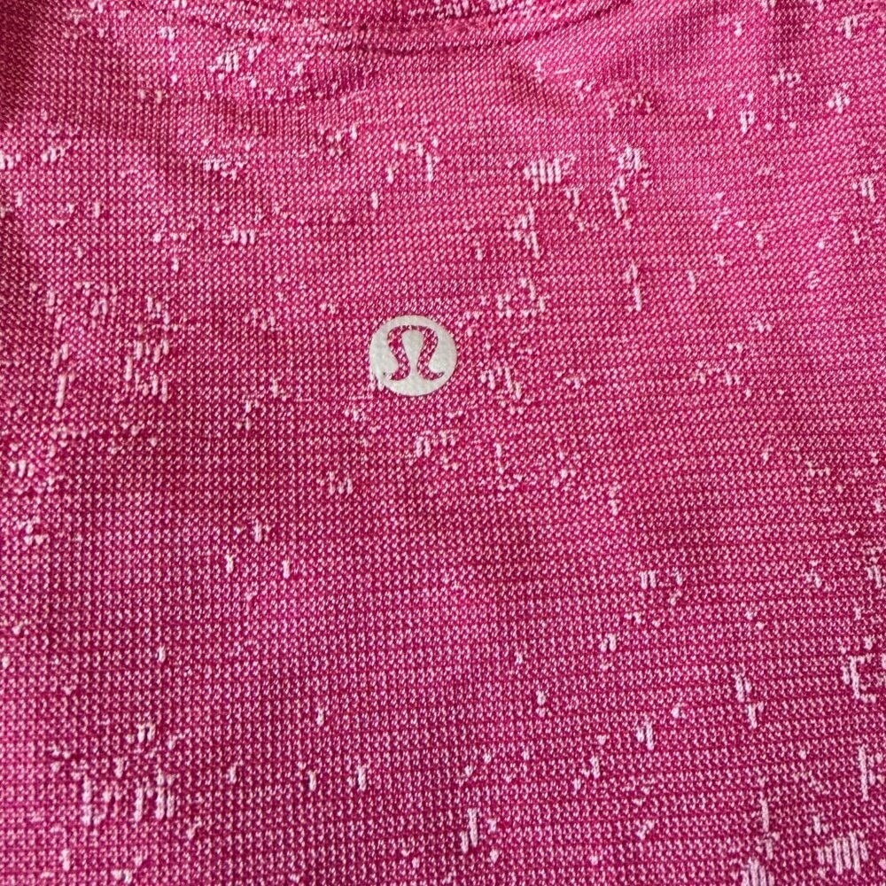 Lululemon Swiftly Tech Short Sleeve 2.0 Size 8 Pink Excellent - Picture 2 of 4